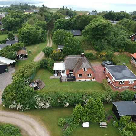 Thatched Holiday Home In Struer, Jutland With A View Eksteriør bilde